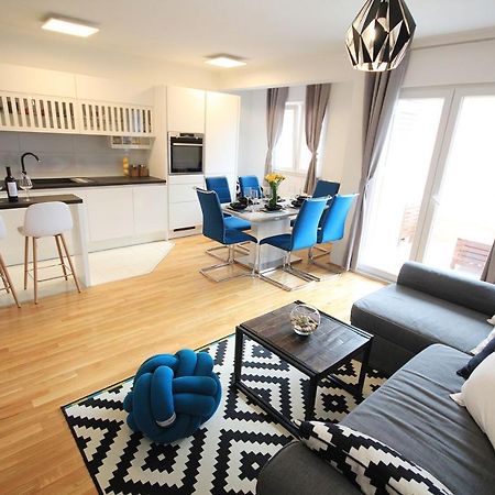 Apartman Ela Makarska Buitenkant foto