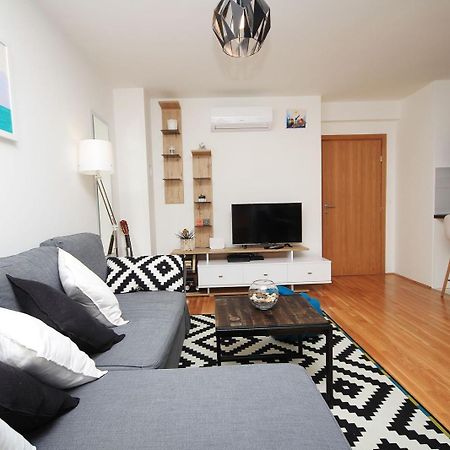 Apartman Ela Makarska Buitenkant foto